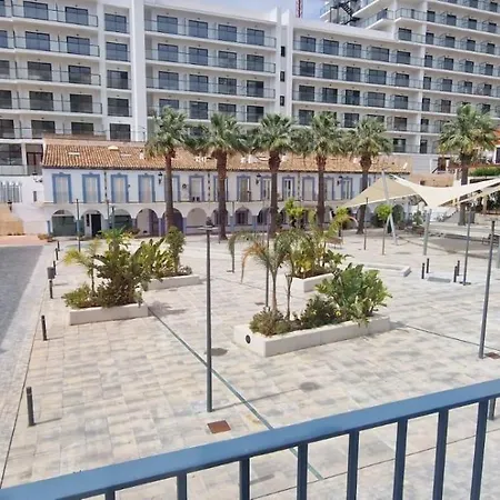Duplex Plaza Ole בנאלמדנה
