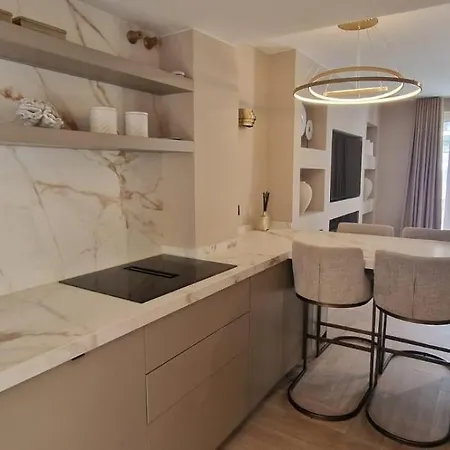 Duplex Plaza Ole דירה *